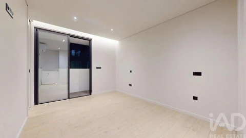 Apartamento T2 para Venda em Gondomar (São Cosme), Valbom e Jovim