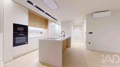 Apartamento T2 para Venda em Gondomar (São Cosme), Valbom e Jovim