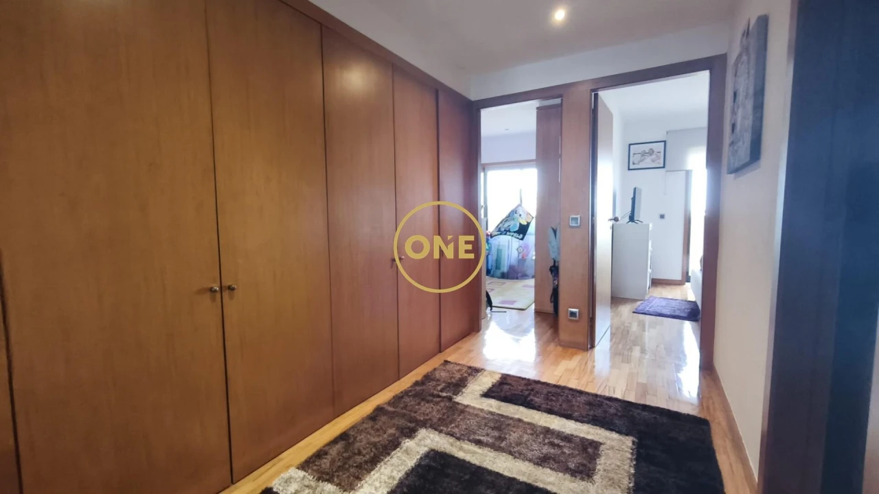 Apartamento T2 para Venda em Póvoa de Varzim, Beiriz e Argivai Foto 1