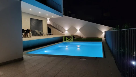 Moradia T3 para Venda em Touguinha e Touguinhó