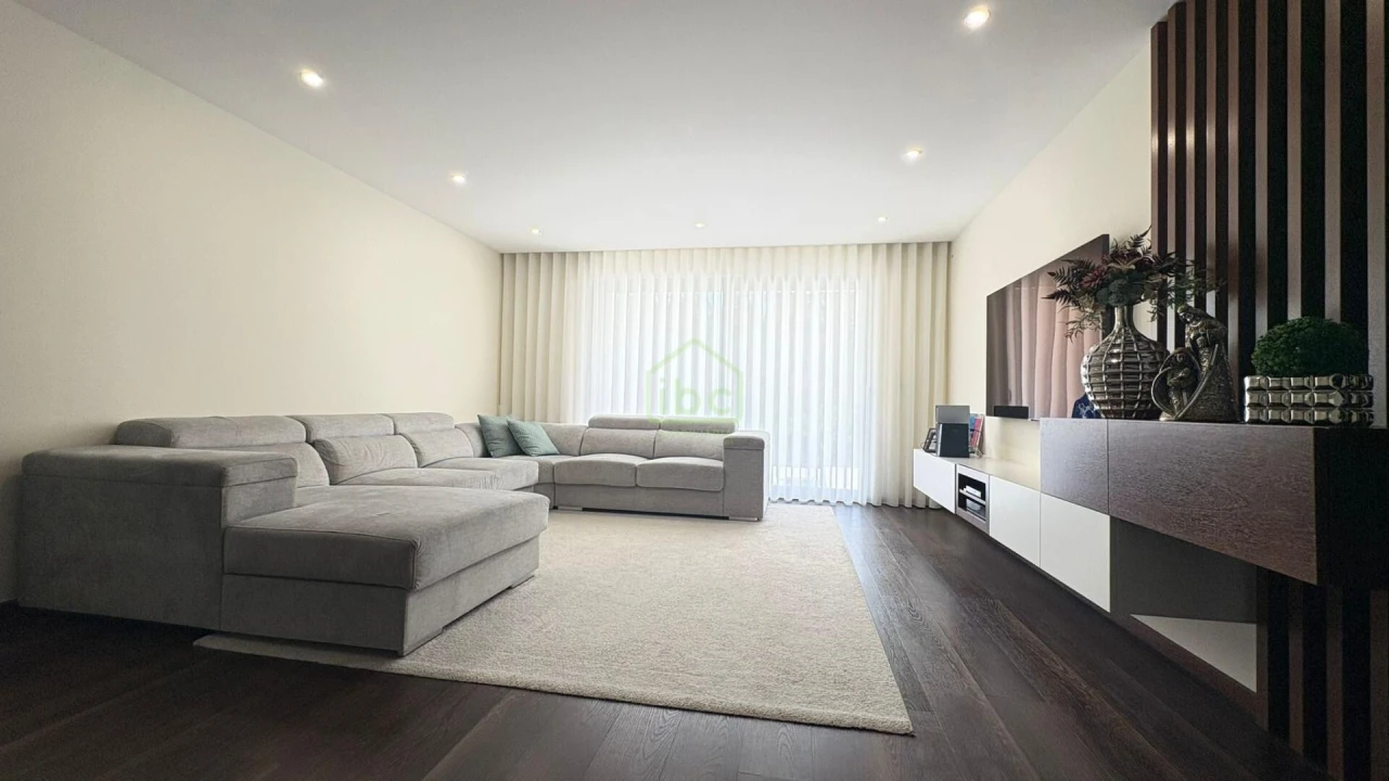 Moradia T3 para Venda em Touguinha e Touguinhó Foto 40