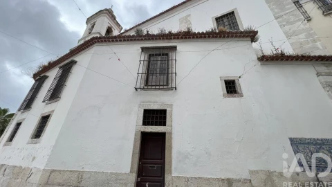 Negócio para Arrendamento em Santa Maria Maior