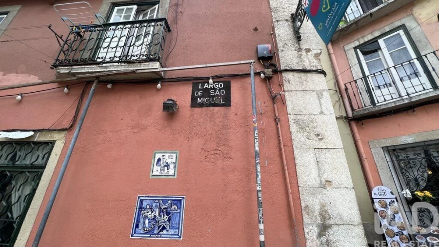 Negócio para Arrendamento em Santa Maria Maior Foto 27