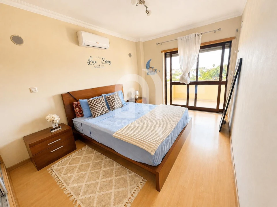 Apartamento T3 para Venda em Seixal, Arrentela e Aldeia de Paio Pires Foto 6