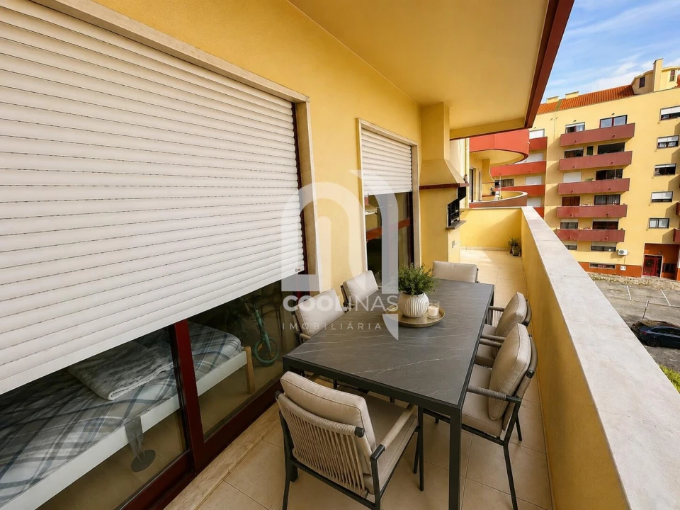 Apartamento T3 para Venda em Seixal, Arrentela e Aldeia de Paio Pires Foto 1