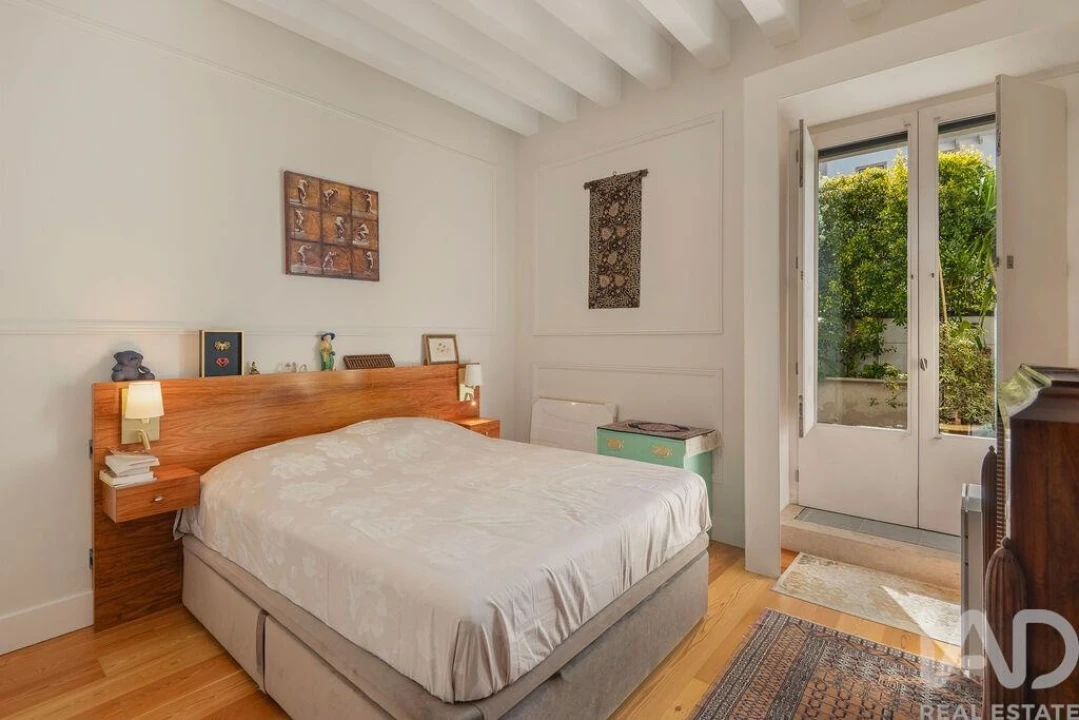 Apartamento T2 para Venda em Misericórdia Foto 7