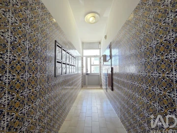 Apartamento T2 para Venda em Quelfes