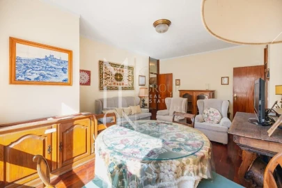 Apartamento T3 para Venda em Ramalde