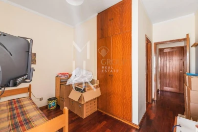 Apartamento T3 para Venda em Ramalde