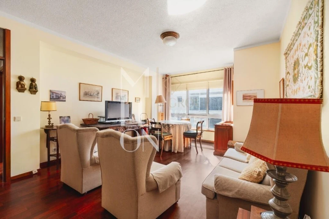 Apartamento T3 para Venda em Ramalde Foto 4