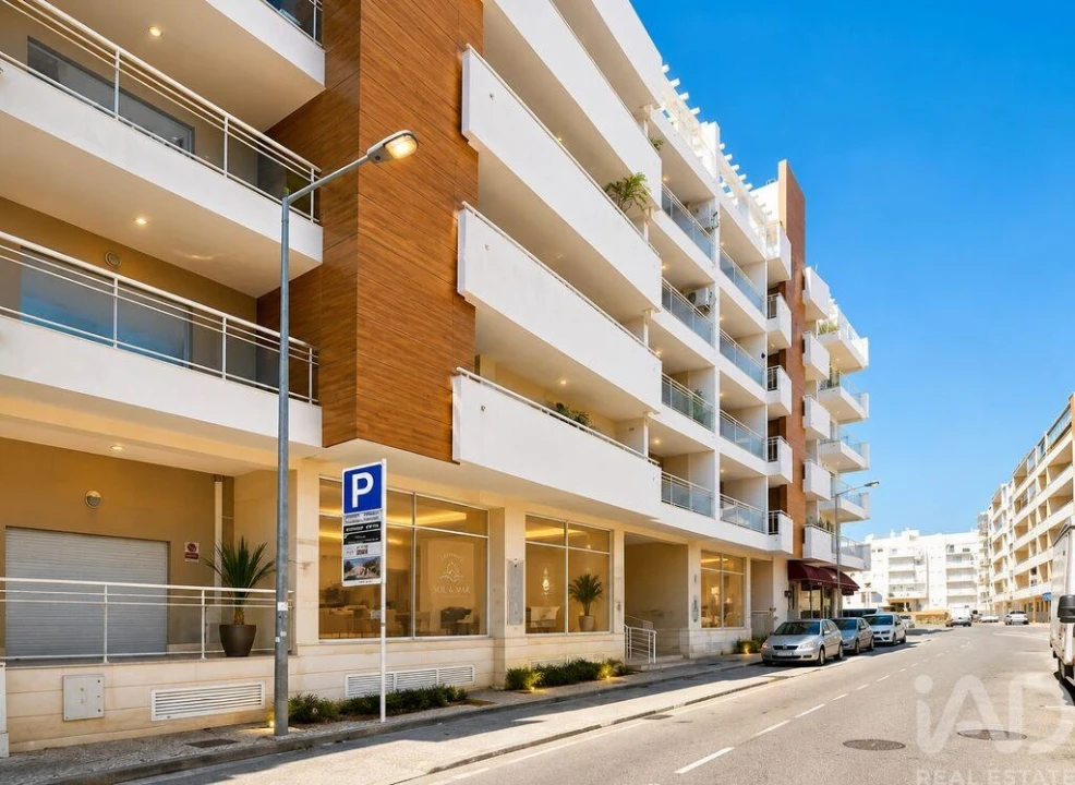 Apartamento T1 para Venda em Armação de Pera Foto 1
