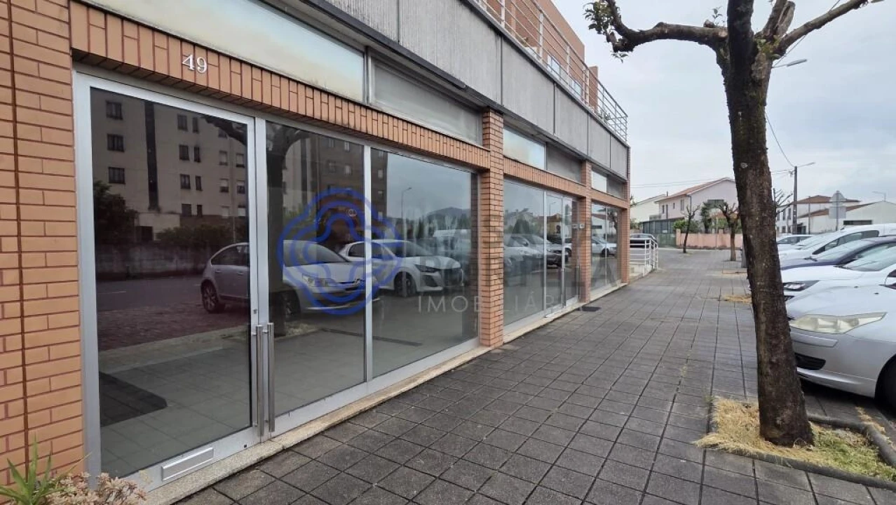 Loja para Venda em Valongo Foto 2