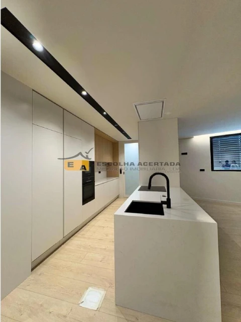 Apartamento T2 para Venda em Gondomar (São Cosme), Valbom e Jovim