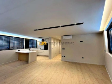 Apartamento T2 para Venda em Gondomar (São Cosme), Valbom e Jovim