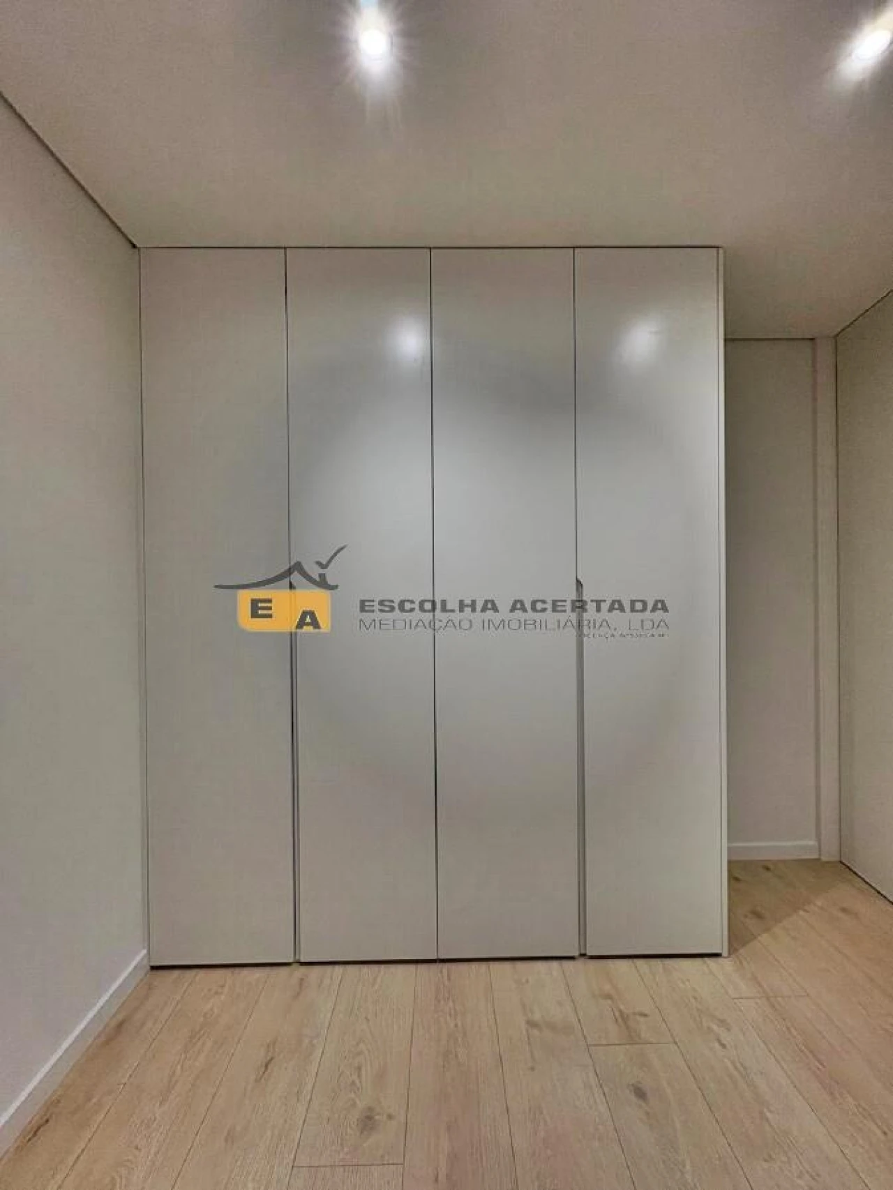 Apartamento T2 para Venda em Gondomar (São Cosme), Valbom e Jovim Foto 16