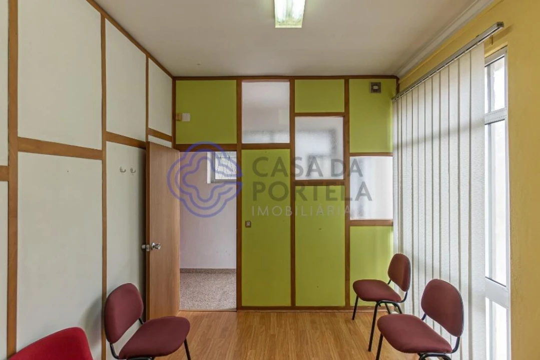 Armazém para Venda em Valongo Foto 8