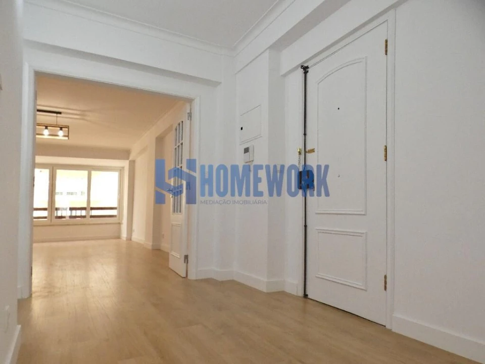 Apartamento T3 para Venda em São Domingos de Benfica Foto 15