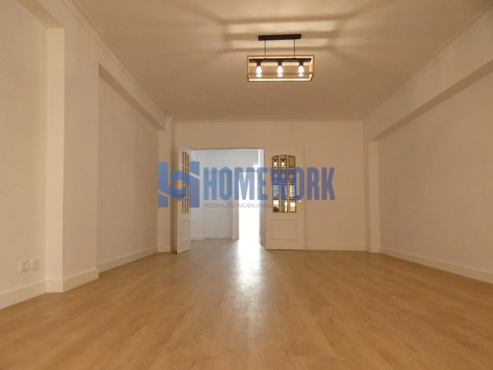 Apartamento T3 para Venda em São Domingos de Benfica Foto 22
