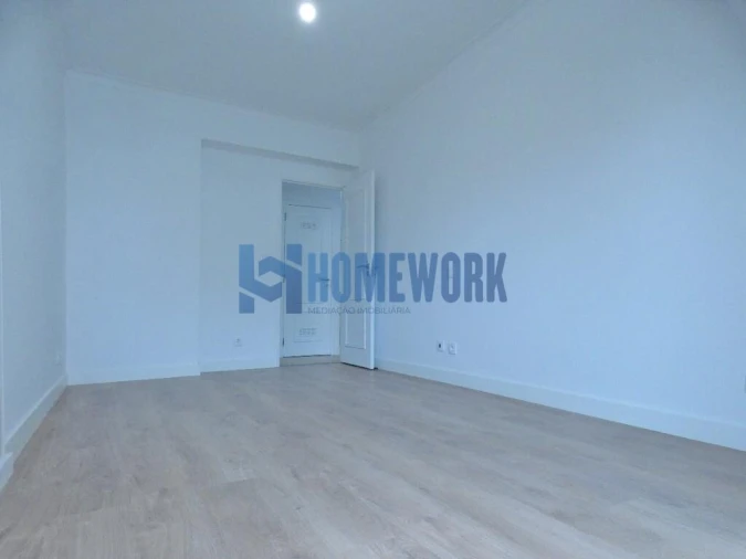 Apartamento T3 para Venda em São Domingos de Benfica Foto 33