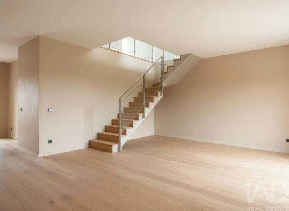 Apartamento T3 para Venda em Corroios Foto 2
