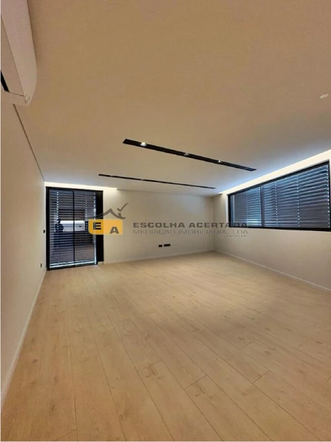 Apartamento T2 para Venda em Gondomar (São Cosme), Valbom e Jovim