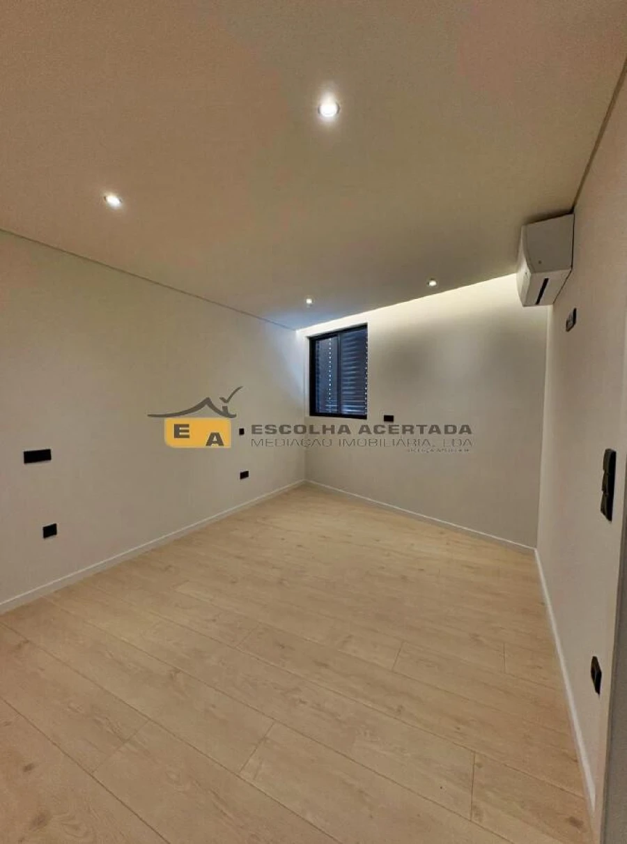 Apartamento T2 para Venda em Gondomar (São Cosme), Valbom e Jovim Foto 10