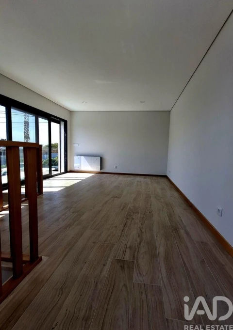 Moradia T2 para Venda em Areosa