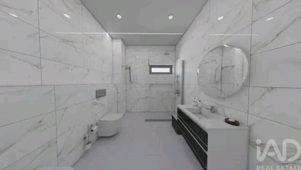 Apartamento T3 para Venda em Loule (São Sebastião) Foto 9