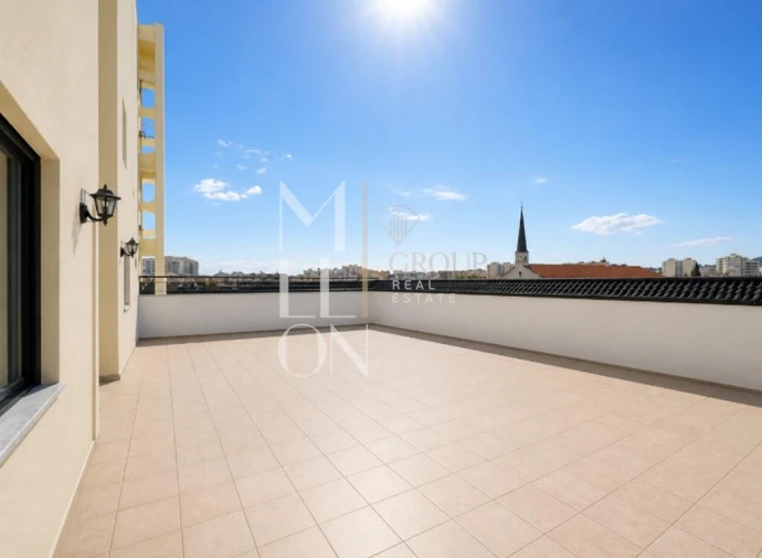 Apartamento T3 para Venda em União das Freguesias de Setúbal Foto 4