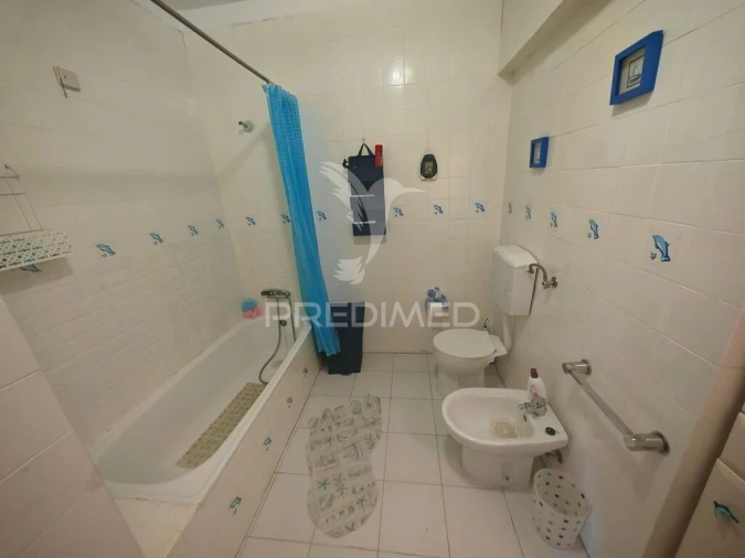 Apartamento T2 para Venda em Alvor Foto 11