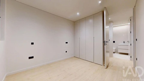 Apartamento T4 para Venda em Gondomar (São Cosme), Valbom e Jovim