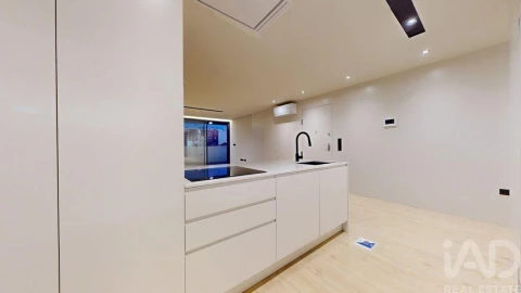 Apartamento T4 para Venda em Gondomar (São Cosme), Valbom e Jovim