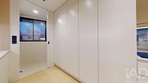 Apartamento T4 para Venda em Gondomar (São Cosme), Valbom e Jovim