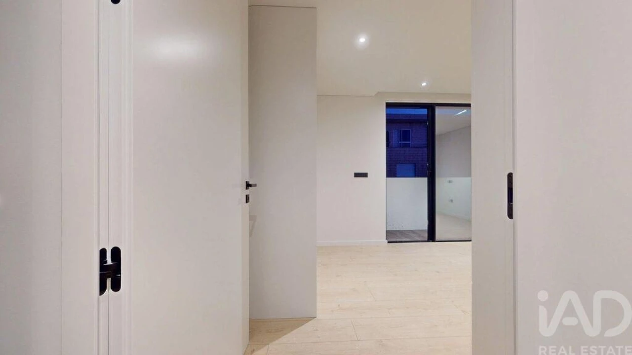 Apartamento T4 para Venda em Gondomar (São Cosme), Valbom e Jovim Foto 26