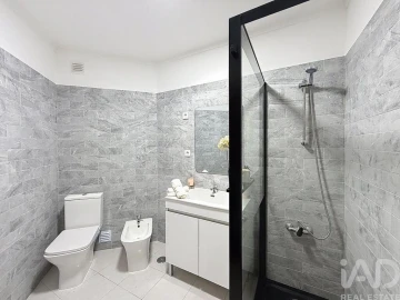 Apartamento para Venda em Baixa da Banheira e Vale da Amoreira