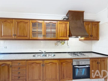 Apartamento para Venda em Baixa da Banheira e Vale da Amoreira