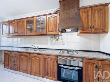 Apartamento para Venda em Baixa da Banheira e Vale da Amoreira