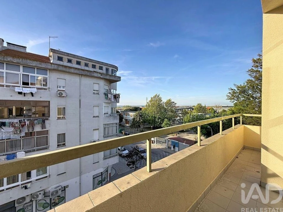 Apartamento para Venda em Baixa da Banheira e Vale da Amoreira Foto 16