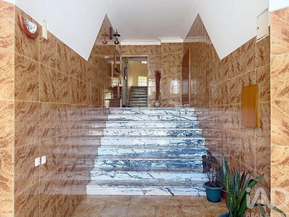 Apartamento para Venda em Baixa da Banheira e Vale da Amoreira Foto 24
