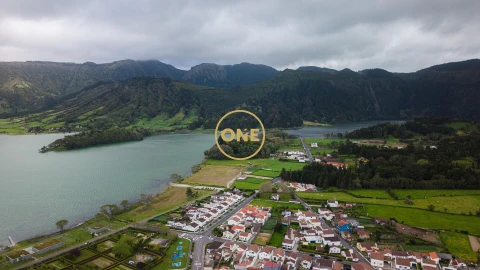 Moradia T2 para Venda em Sete Cidades