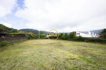 Moradia T2 para Venda em Sete Cidades