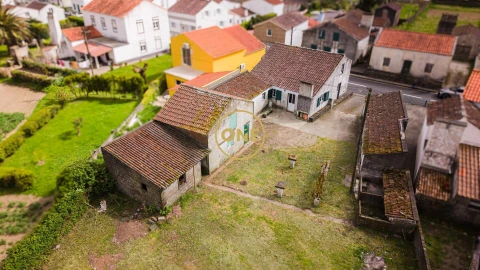 Moradia T2 para Venda em Sete Cidades