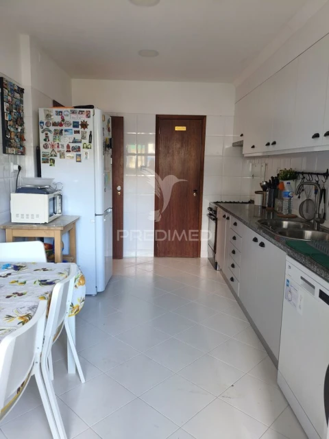Apartamento T2 para Venda em Póvoa de Santa Iria e Forte da Casa