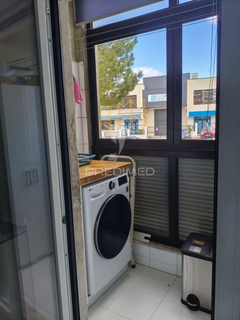 Apartamento T2 para Venda em Póvoa de Santa Iria e Forte da Casa