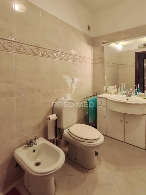 Apartamento T2 para Venda em Póvoa de Santa Iria e Forte da Casa