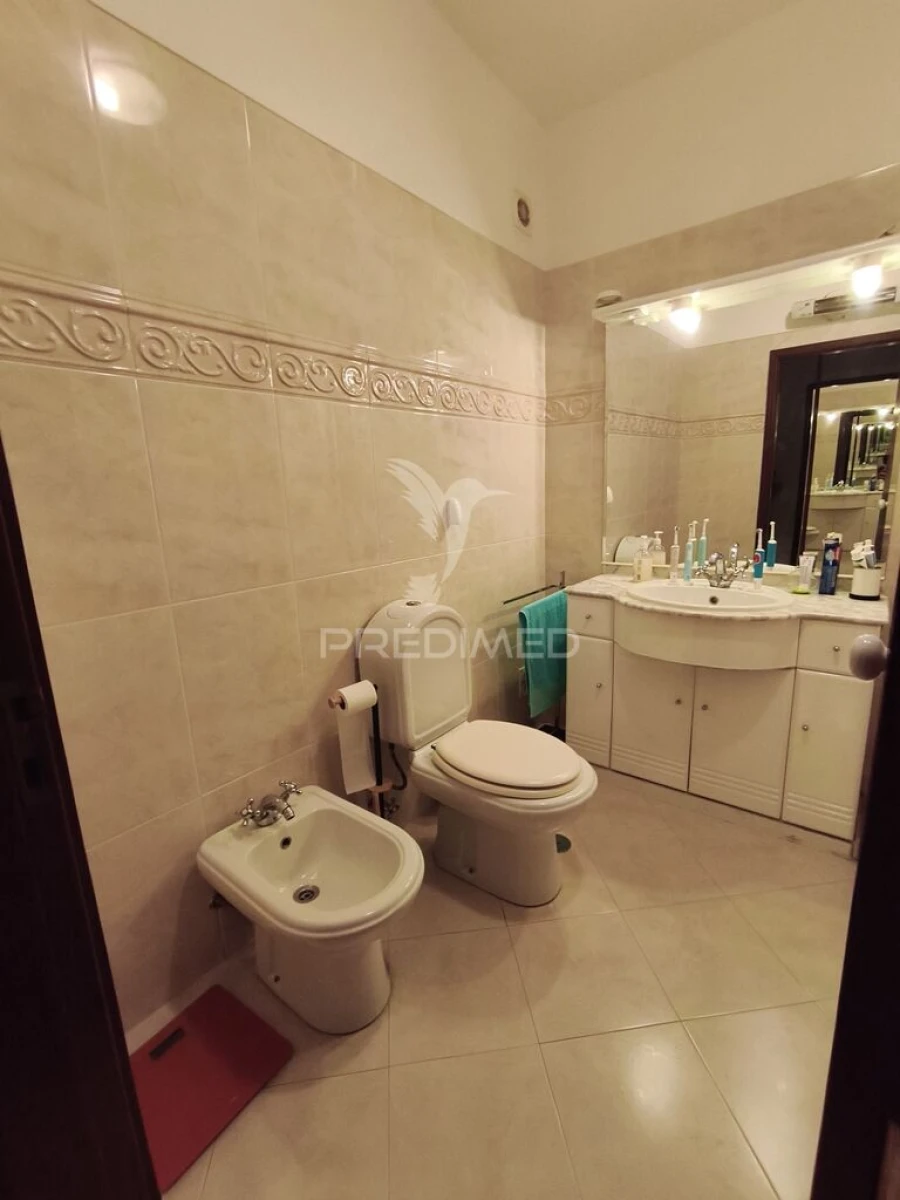 Apartamento T2 para Venda em Póvoa de Santa Iria e Forte da Casa Foto 15