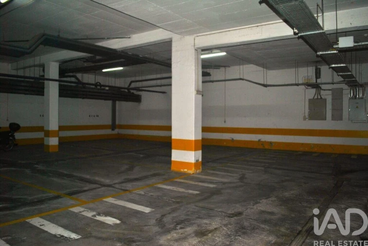 Apartamento T2 para Venda em Quarteira Foto 30