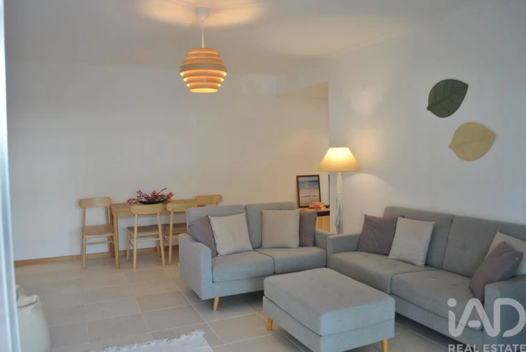 Apartamento T2 para Venda em Quarteira Foto 6