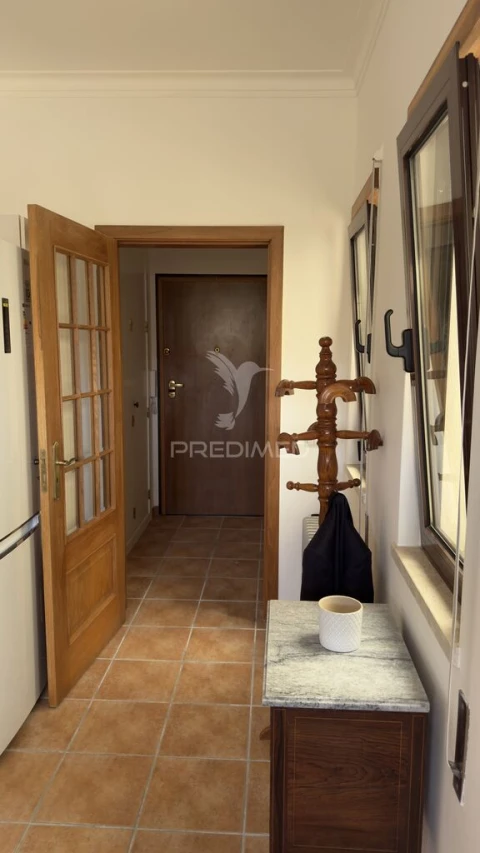 Apartamento T1 para Venda em Carvalhal
