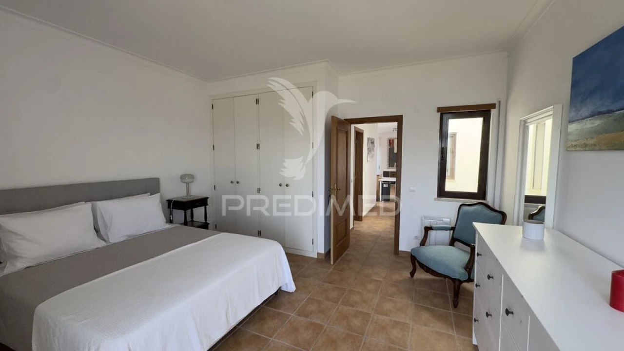 Apartamento T1 para Venda em Carvalhal Foto 4
